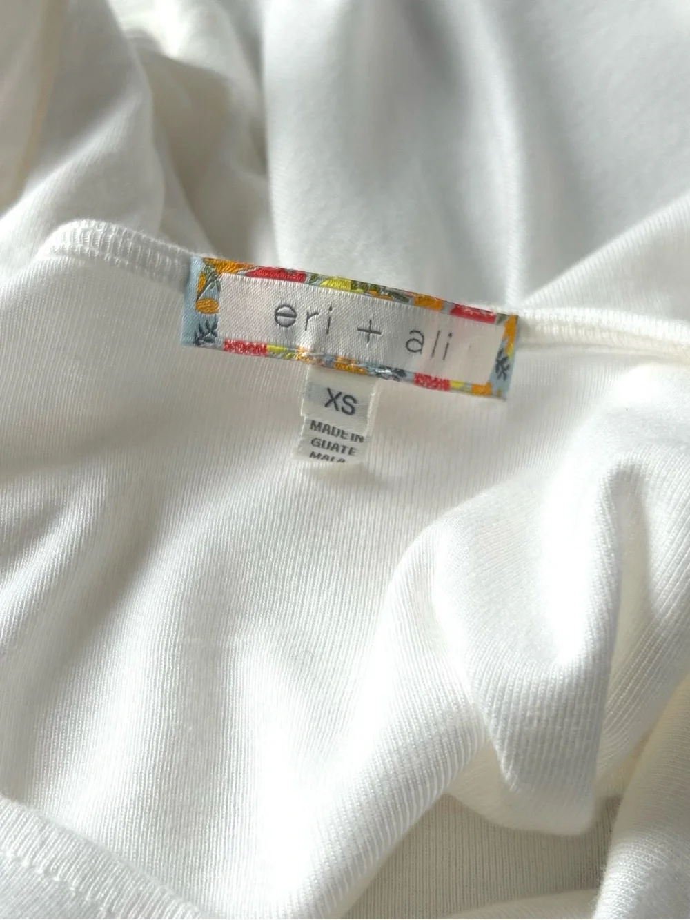 Anthropologie Eri + Ali White Puff Sleeve Cotton Top Modern Feminine Size XS